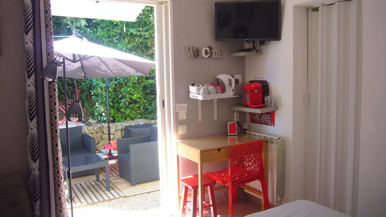 Les Chenes Verts Valbonne Exterior photo